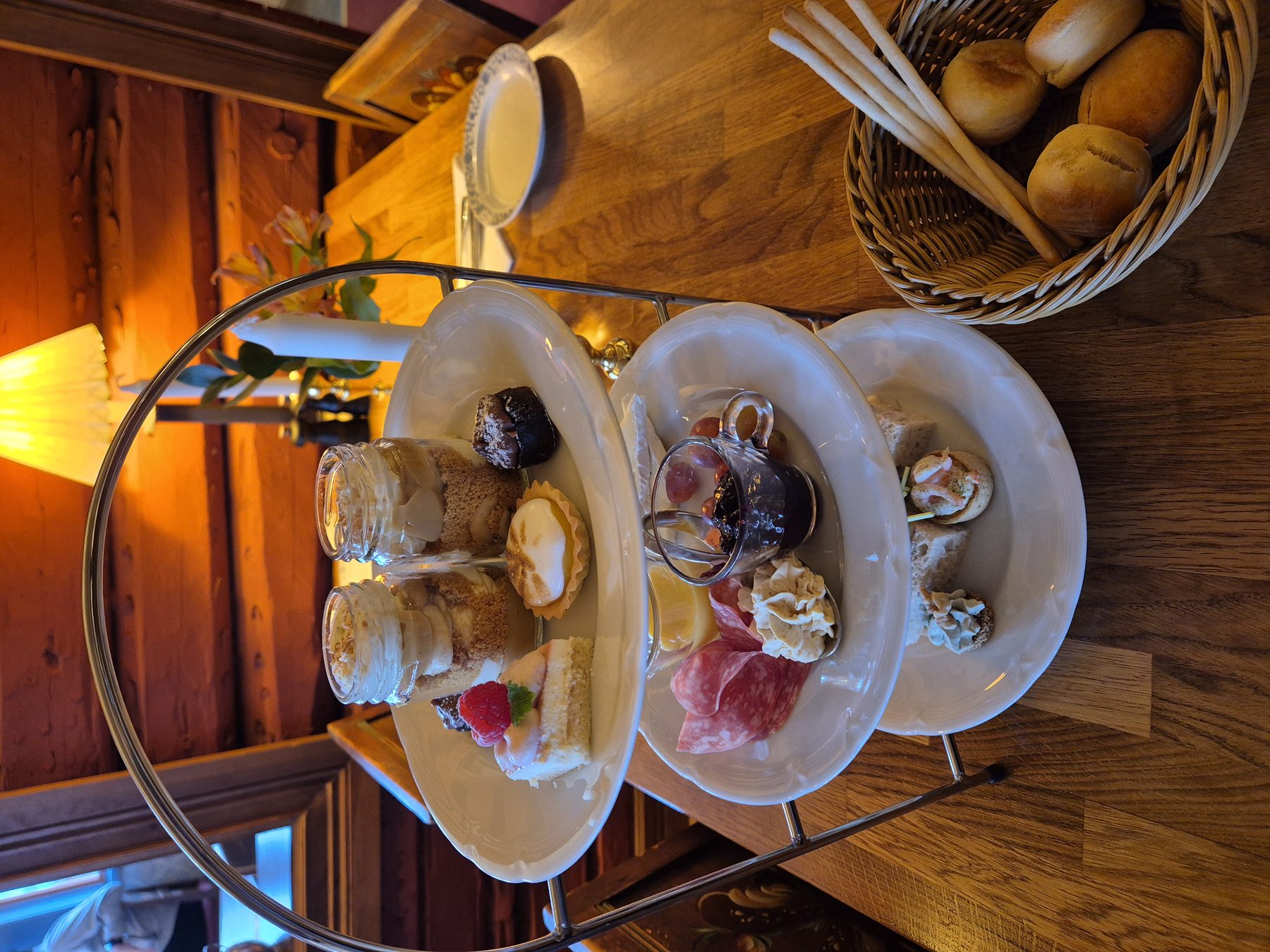Afternoon tea på Tällbergsgården